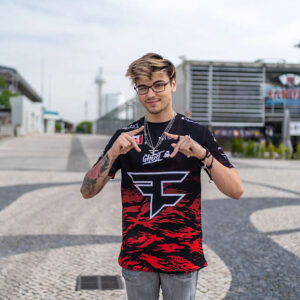 Russel-Van-Dulken-เท่มาก