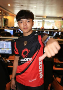 ธนพล-สาพะพิพัฒน์พงษ์