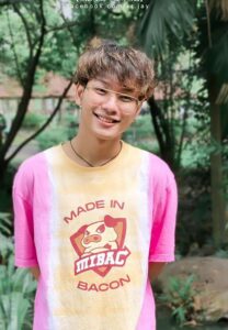 Ekarat-Sukdee-ยิ้ม