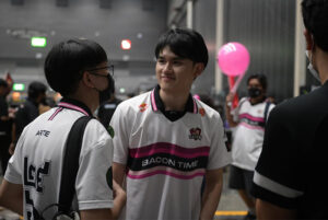 Phubase-Kulpaktarapong-ดี