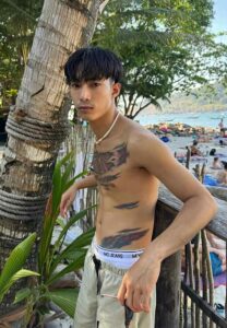 ปอม-ปาร์คเกอร์