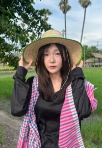 manatsanan-แทมมี่-004-Wonderful