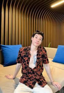 กฤศกร น้อยหิรัญ