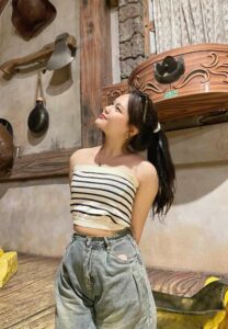 fahwadees-007-Attractive