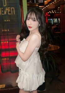 tangkwanana-001-Graceful