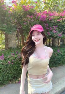 Jahjameowww-004-Pretty