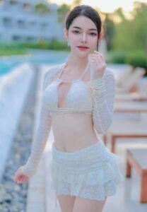 Saranya-Sonpha-007-Stunning